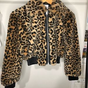 Leopard fur cropped bomber jacket